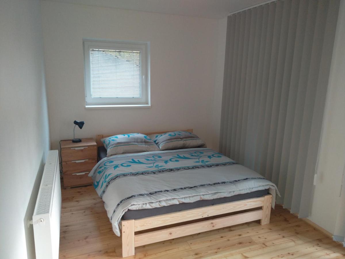 Apartman Pod Svatou Horou Příbram Esterno foto